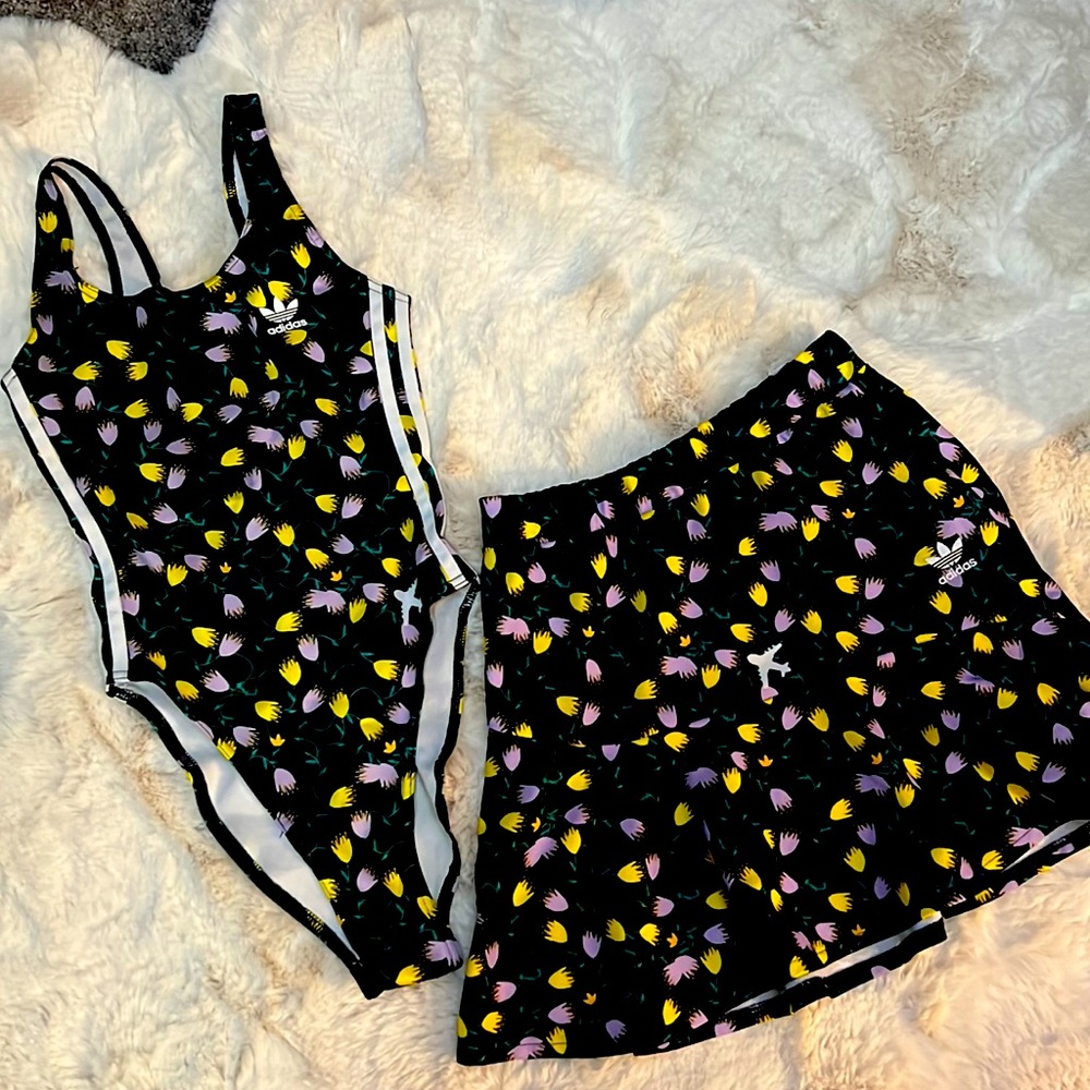 Adidas 2 piece set! Work only once